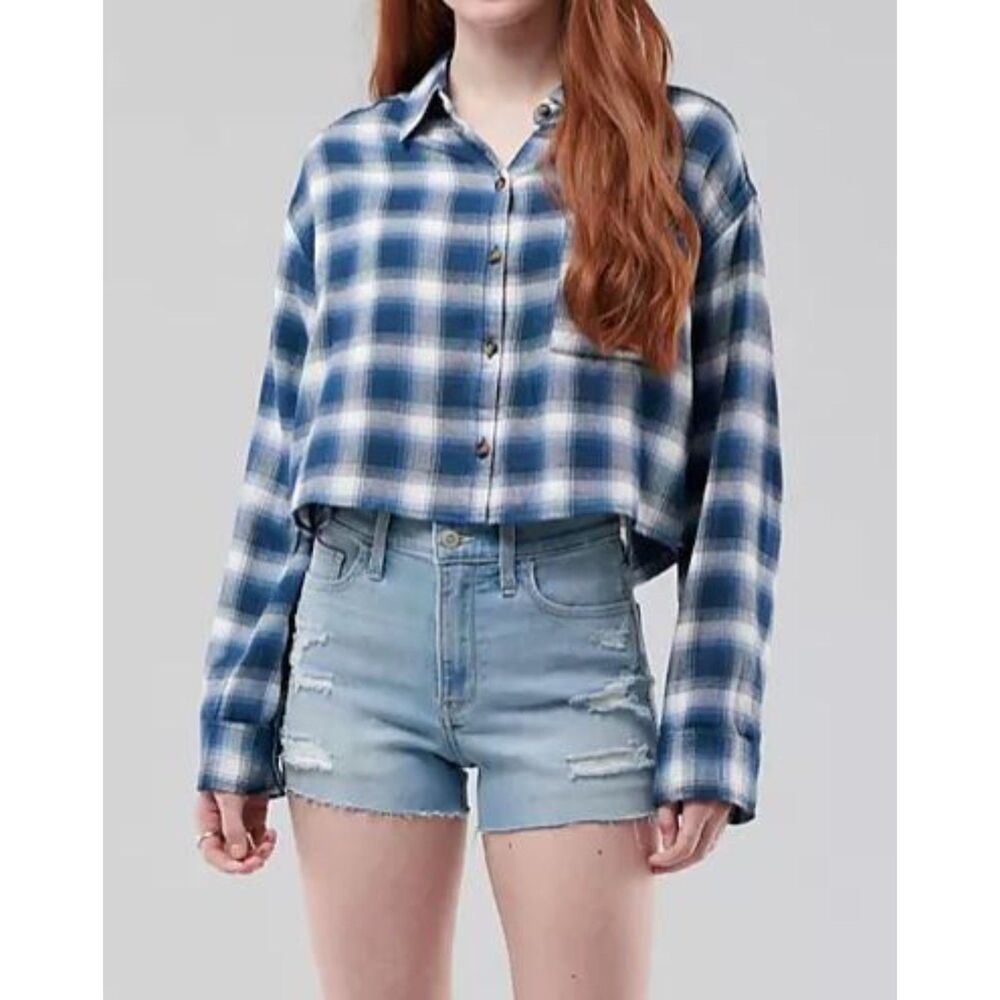 NWT Hollister Blue Plaid Cropped Button Down Shirt Women's Size Small - Picture 1 of 6